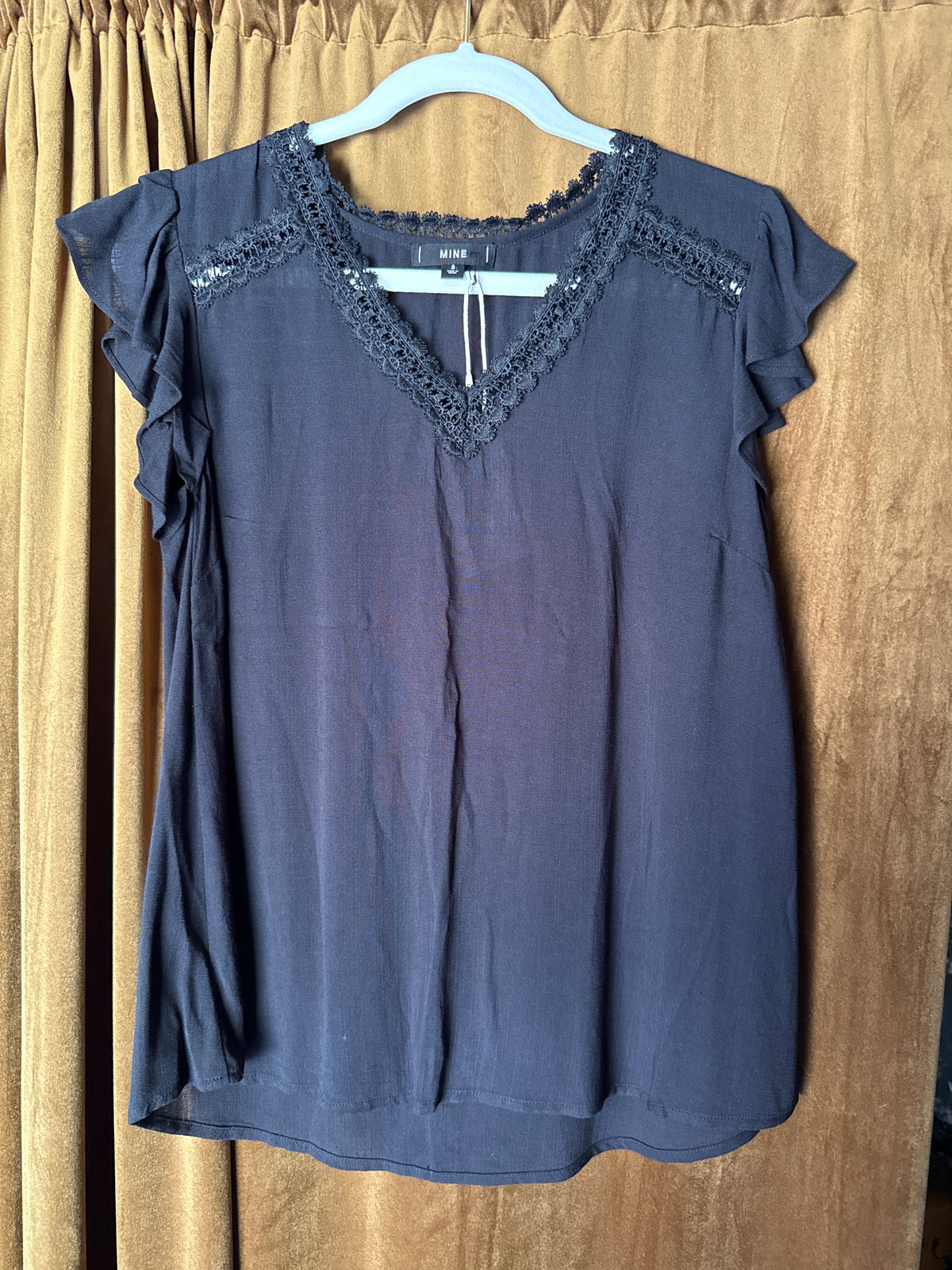 Carson Black top
