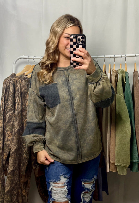 The Washed Utility Pocket Pullover - Oversized