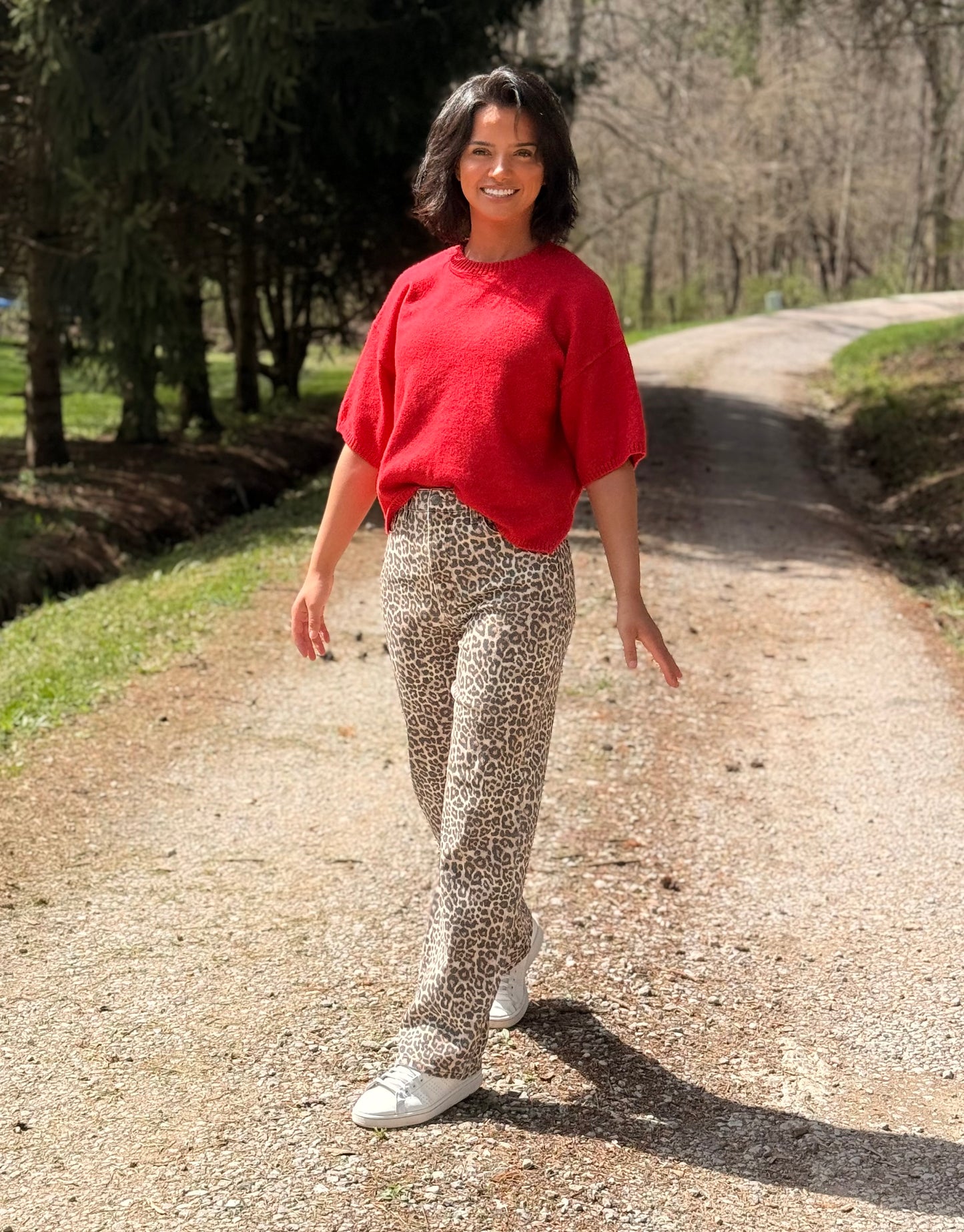SHORT SLEEVE CREW NECK BOXY SWEATER TOP: Red