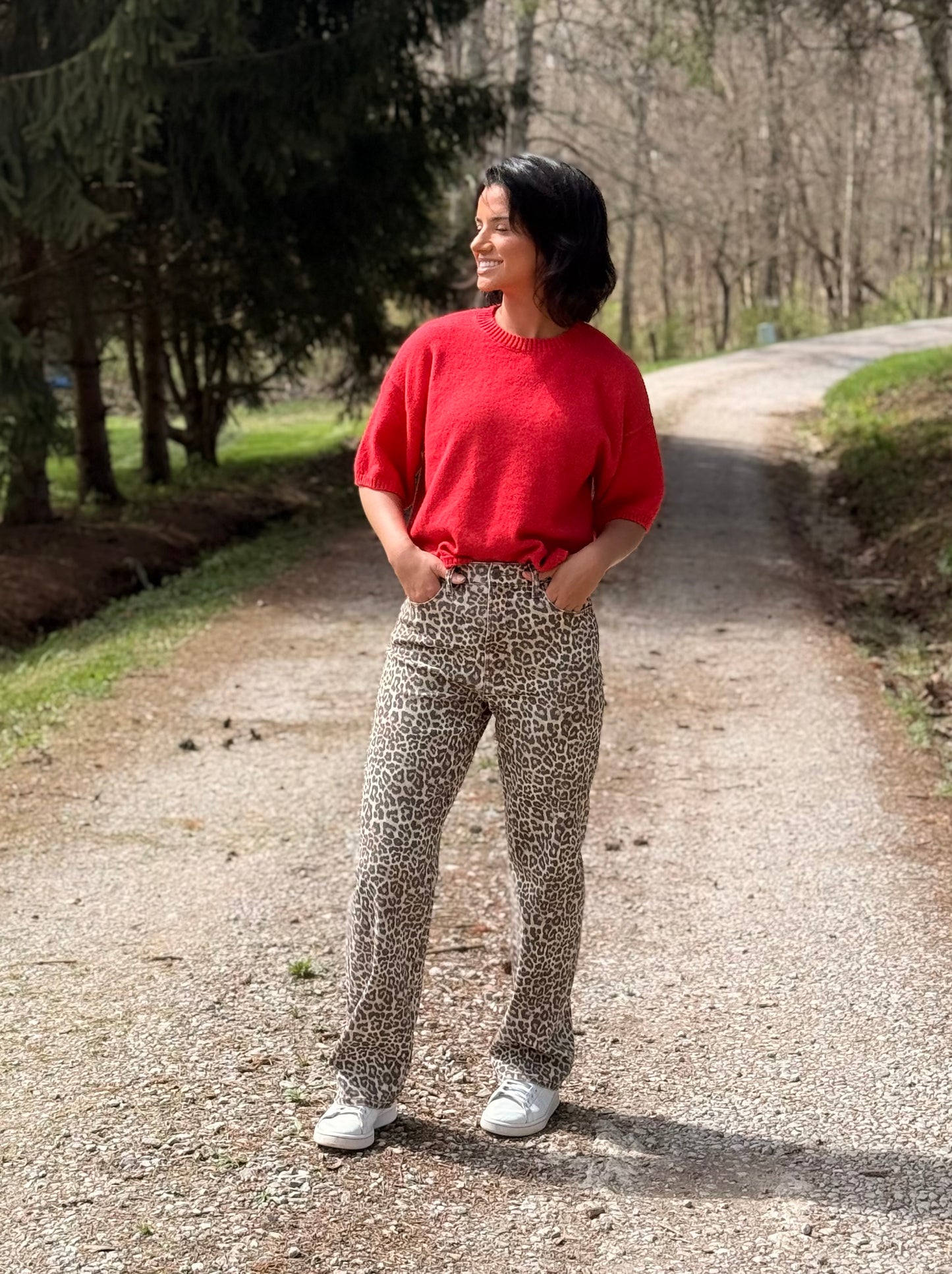 SHORT SLEEVE CREW NECK BOXY SWEATER TOP: Red