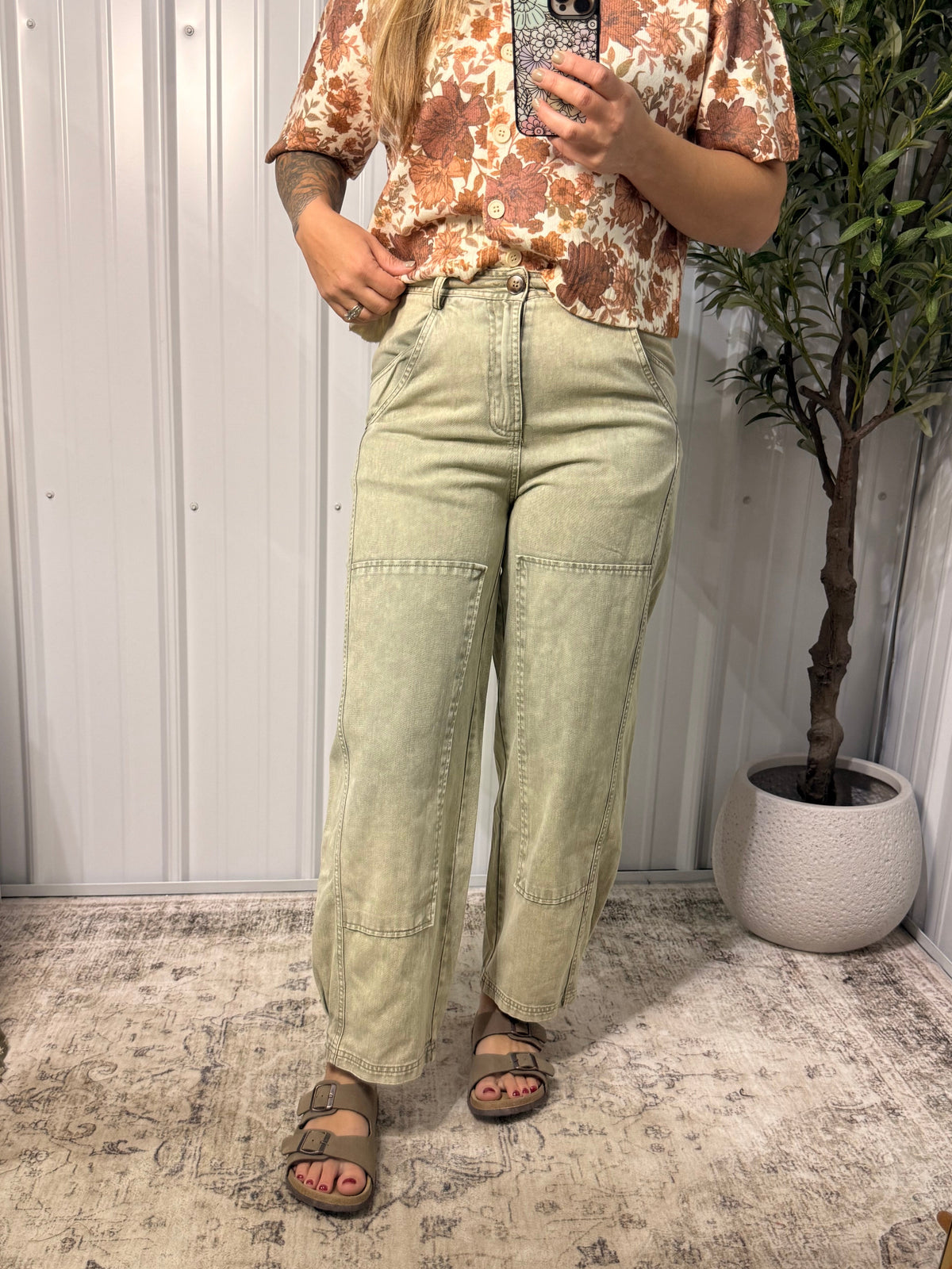 WENDY MID RISE BARREL PANTS
