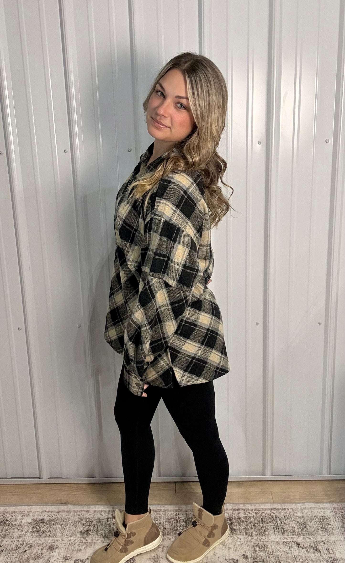 Mya Plaid Pullover - Oversized
