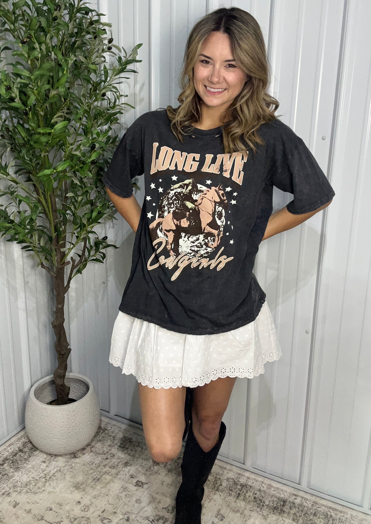 Long Live Cowgirls Vintage-Wash Graphic Tee