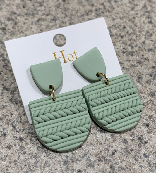 LIGHT MINT BRAIDED EARRING
